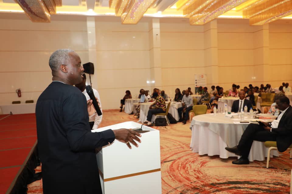 UNFPASouthSudan's tweet photo. "One who seeks to keep another down, must stay down to hold them down". Dr. @OlajideDemola @UNFPA 🇸🇸 

GBV is a significant drag on socioeconomic development and thus must be eliminated for the benefit of all. #Musharaka4Tanmiya  #EndGBV https://t.co/g2AgiZtSyh