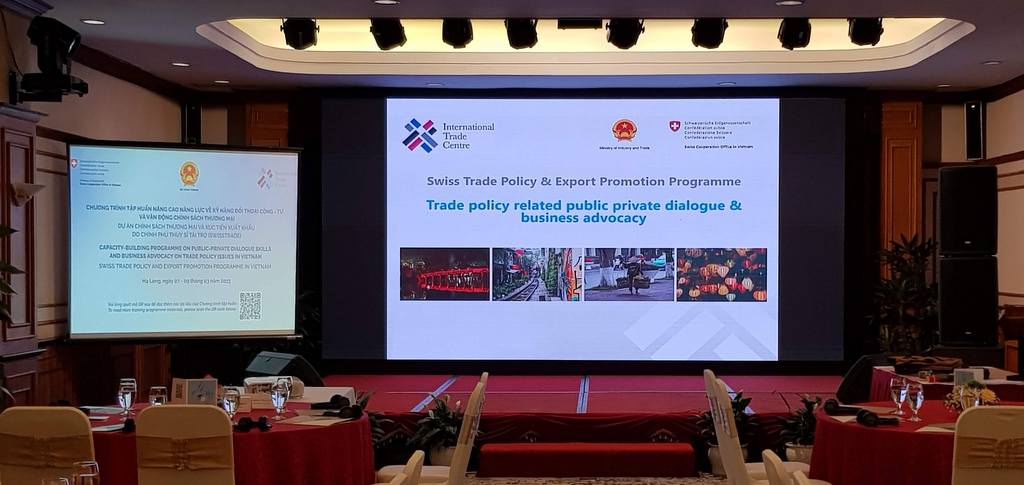 drdavidirwin's tweet photo. Had great workshop recently, organised by @ITCnews, imparting skills of dialogue and advocacy with public and private sectors in Vietnam. Looking forward to further interaction. https://t.co/2cwg9DRZeU