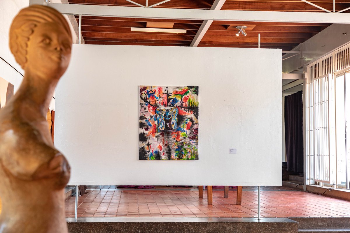FGF_Africa's tweet photo. Join the #NjabalaFoundation artists' talk this Saturday at Makerere Art Gallery starting at 11:30am.

The exhibition runs until April 8th, so don't miss out on your chance to see it!

#AfricanArt #WomeninArt #FGFoundation

@birungiart
@MableAkeu 
@xterbell
@aobo_aobo
@Njabala2 https://t.co/WuKpSPDNhJ