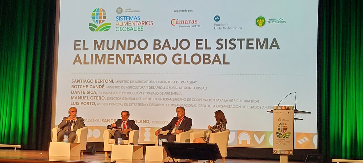Gran defensa de la Agricultura como parte de la solución desde #Sudamérica en #LaCumbreSAG poniendo a los sistemas de #siembradirecta como la única industria para generar balance de #carbono Mtro Bertoni <a href="/magparaguay/">Mag Paraguay</a> <a href="/dante_sica/">Dante Sica</a> <a href="/CumbreSag/">Cumbre Sistemas Alimentarios Global.Es</a> <a href="/FundacionINCYDE/">Fundación INCYDE</a> <a href="/dietamed/">FUNDACIÓN DIETA MEDITERRÁNEA</a> <a href="/triptolemos1/">Fundación Triptolemos</a>