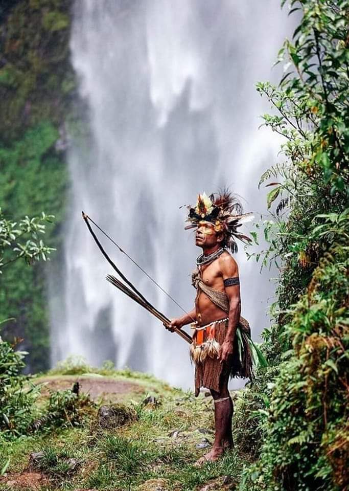 प्राकृतिक जल जंगल जमीन बचाना,
आज के समय मे दुनिया बचाने जैसा है,
बाकी मानव द्वारा निर्मित रासायनिक पदार्थ से नुकसान आपके सामने है।।