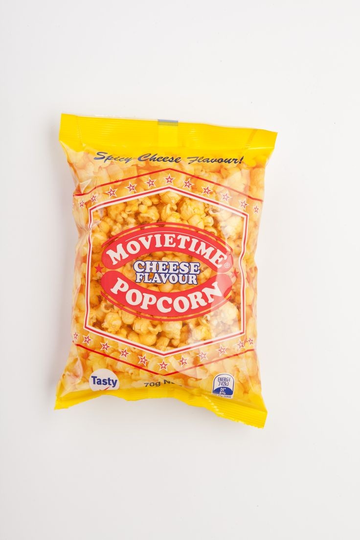 twosetcafe's tweet photo. delivery for @howdimessthisup 🎶❤️☕

*'april' by kanazu tomoyuki plays softly in the backround*

eddy's brought you cheese-flavoured popcorn with some yummy bubble tea. he has a book under his arm and look! there's a note attached from '?' ^-^

enjoy your stay! ❀\(^-^)/♡ https://t.co/lZB5s1LRXN