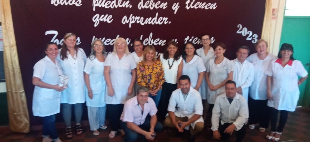 udpm_misiones's tweet photo. Se realizó el 1° encuentro de equipos directivos del circuito 3 Región III de Eldorado, con la presencia de la Directora de Enseñanza Dora Gallardo, la supervisora Mirian Ruiz y miembro de CD quién dejó los saludos del Sec Gral de UDPM @grillo141 https://t.co/qnr7ALBrgf