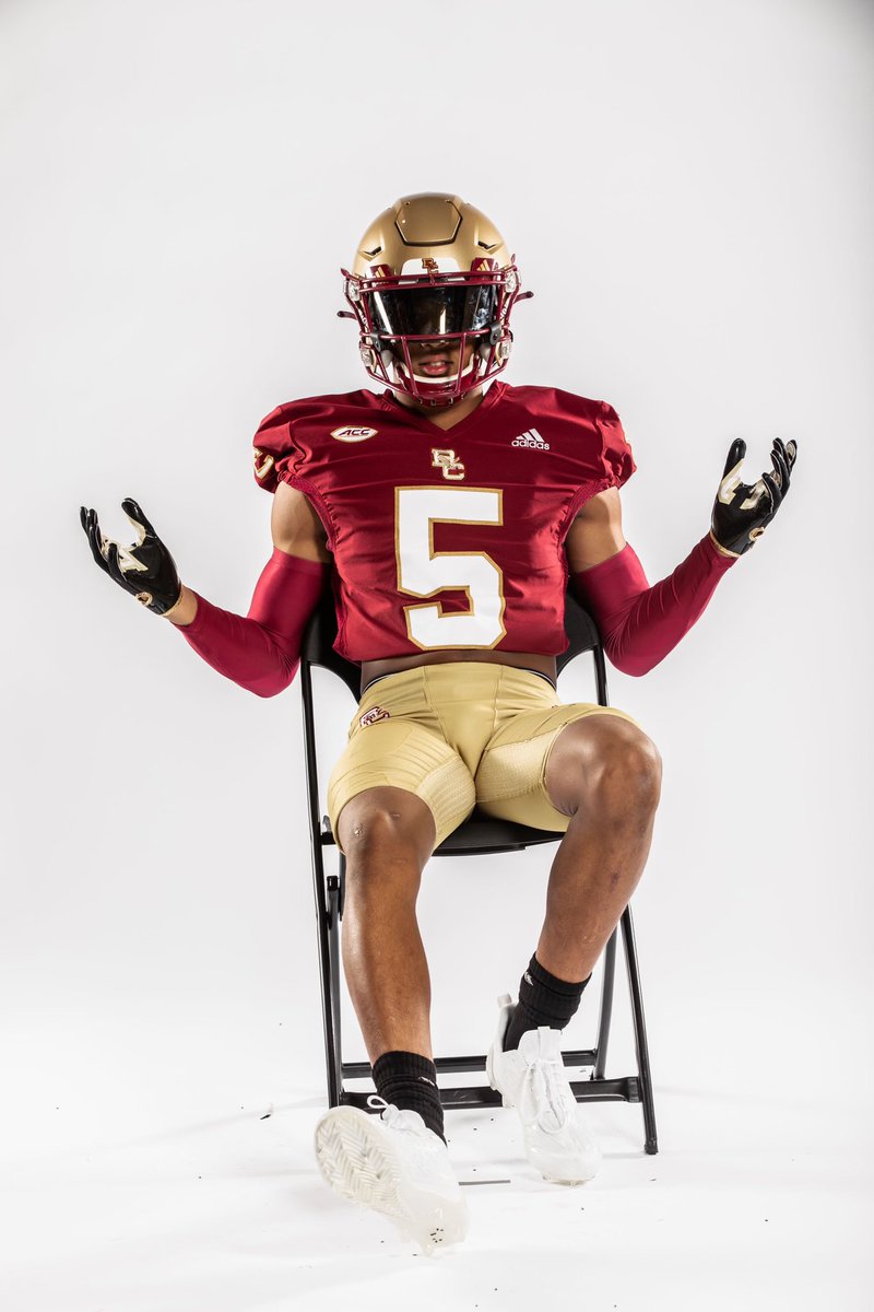 AdrianLaing5's tweet photo. Had a great time in Boston this weekend. Thank you for the hospitality and great environment. I’ll be back soon for sure!!! #GETIN #DOWIT ❤️🦅
@CoachSHuggins @Aazaar23 @BrianDohn247 @RivalsFriedman https://t.co/ErQuTfe6K9