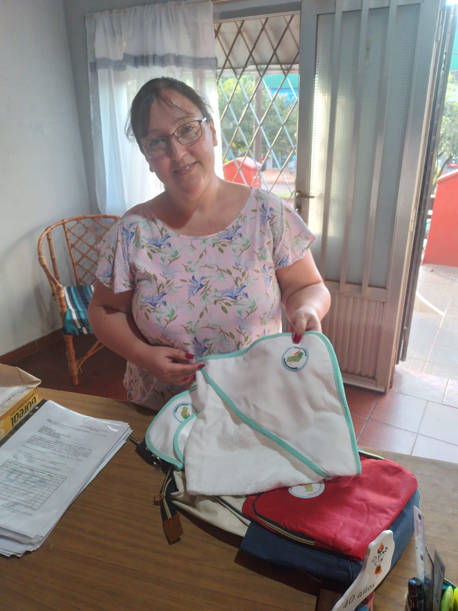 udpm_misiones's tweet photo. En nombre del  Secretario General de UDPM @grillo141 se  hizo entrega de un Ajuar para *Axel Lisandro* hijo de la afiliada *Gritzmayer Gladis* de la Escuela N° 067.
 *U.D.P.M* *SIEMPRE* cerca del afiliado y su familia. https://t.co/HC4fH1lYym