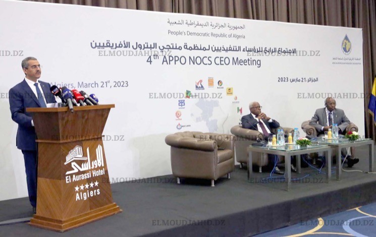 EL_MOUDJAHID's tweet image. 4e réunion des PDG des Sociétés Nationales des #Hydrocarbures des pays membres de l’#APPO - Développement de l’énergie africaine, #ToufikHakkar : «L’#Algérie assure une collaboration fructueuse»
#ELMOUDJAHID
elmoudjahid.com/fr/actualite/4… via @EL_MOUDJAHID