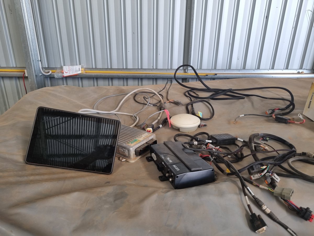For Sale

2x Trimble XCN 2050 displays
Both RTK unlocked with AG-815 900mhz Radios
1 has 2nd GPS unlocked to RTK and Tru guide unlocked also
Both have Next Swath unlocked
Both have Task Controller unlocked
Cabling included

1x Nav 11
1x Nav 111

$25,000 + GST each ono
DM