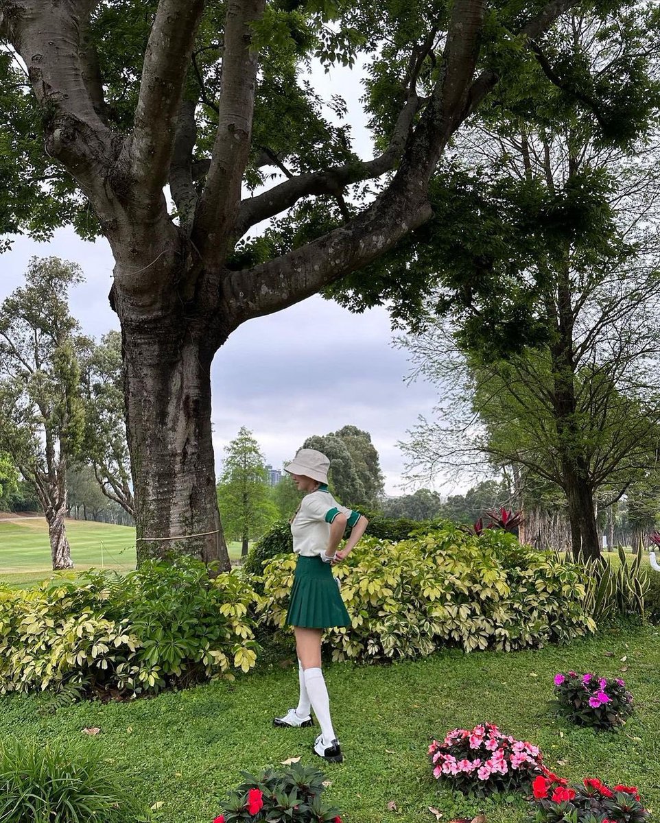 SNSD_0805's tweet photo. [INSTAGRAM] hyoyeon_x_x: 

I had a good time😉

#WorldCityChampionship #WCC #HKGC #Golf #HongKongGolf #HongKongSports #FanlingGolfCourse
#國際都會高爾夫球錦標賽 #香港哥爾夫球會 #高爾夫球 #香港高爾夫球 #香港運動

https://t.co/SUdd5HB5Ax https://t.co/FFDtCym0uh