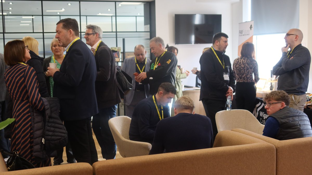 wiganleighcol's tweet photo. Amazing turnout for our latest Business Breakfast 'Networking for Success' this morning.

Big thanks to our speakers who provided great insights, and to all our guests who will surely take lots away to help build their network and connections within the borough @WiganCouncil https://t.co/Tmnauq4wmf