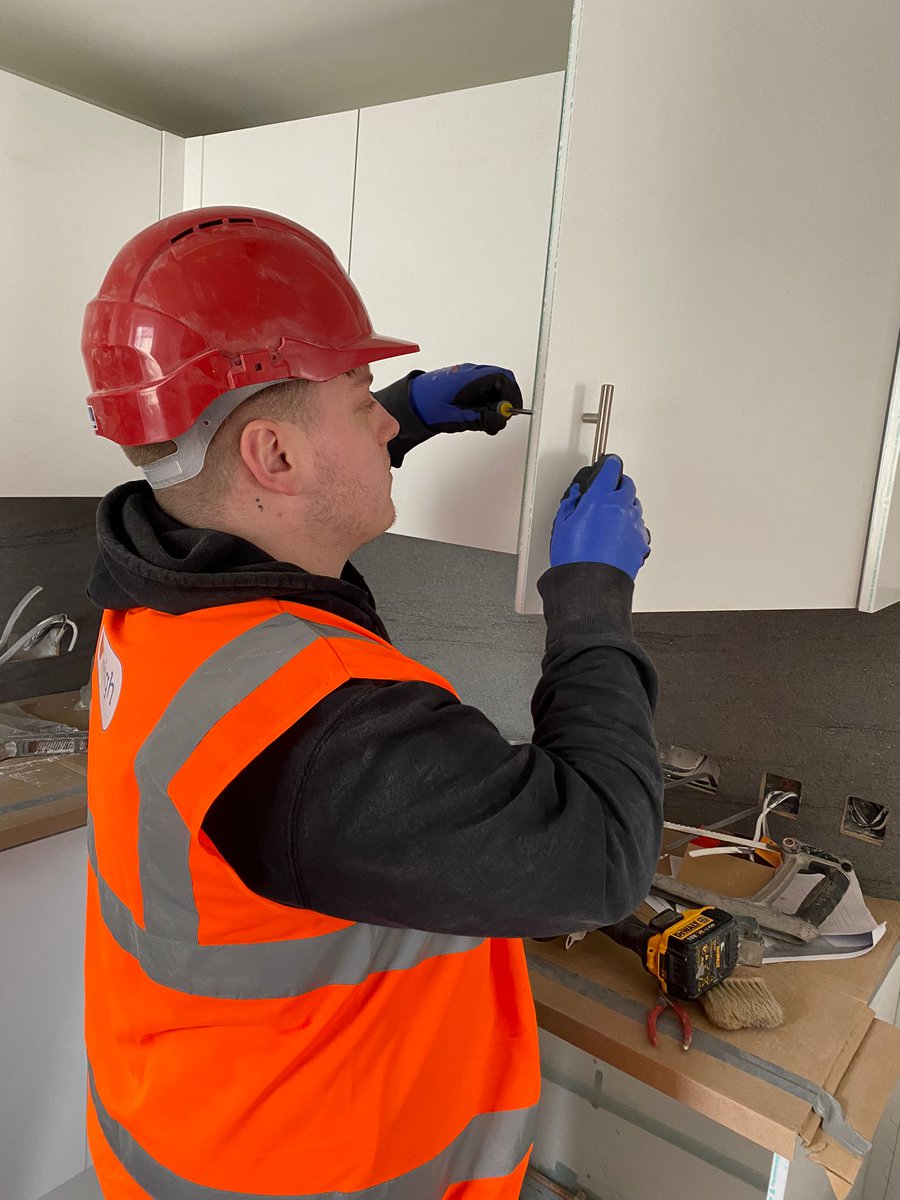 Our #WorkExperience programme, in #partnership with <a href="/AyrshireColl/">Ayrshire College</a>, continues to thrive as we recently welcomed 2 students from the Pre-Apprenticeship in Carpentry &amp; Joinery Level 5 course, onto work placements at our flatted development in Green Street, Saltcoats 🪚🧰🦺 #joiners