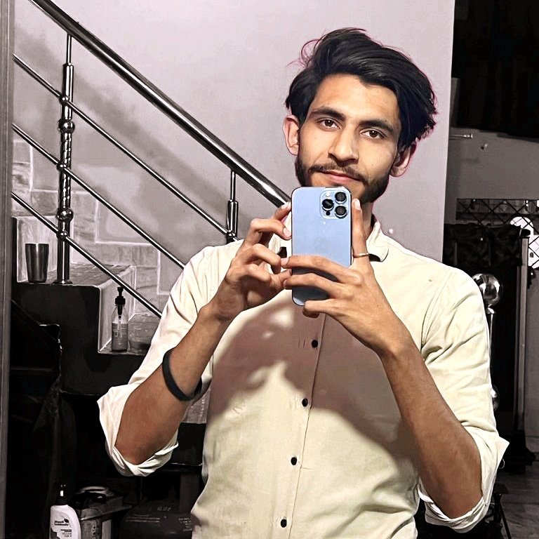 abrarzeus's tweet photo. #NewProfilePic https://t.co/16RfGfPDBJ