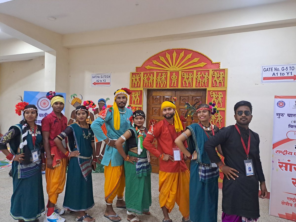AtalNss's tweet photo. 4th day NIC NSS 2023
In bilaspur GGU
Team chhattishgarh dance event 🙏🙏🙏😁 https://t.co/PFkoKdOyjn