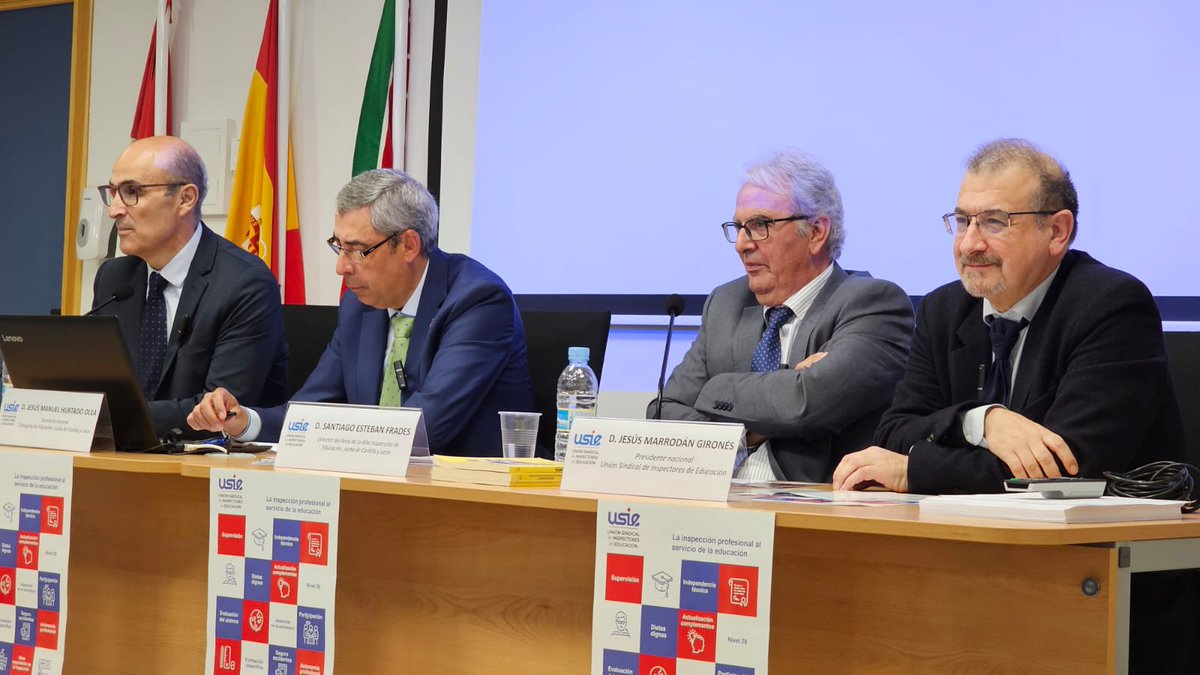 Inauguración #JornadaUsie <a href="/USIE_CyL/">USIE CyL</a> en #Zamora sobre #evaluacion #competencias
intervienen Secretario General de <a href="/educacyl/">Educación JCyL</a>, Director de Alta Inspeccion del <a href="/GobiernoEs/">Gobierno de España</a>, Director Provincial de Educacion y presidente nacional de USIE. Presenta presidente <a href="/USIE_CyL/">USIE CyL</a> #formacionUsie