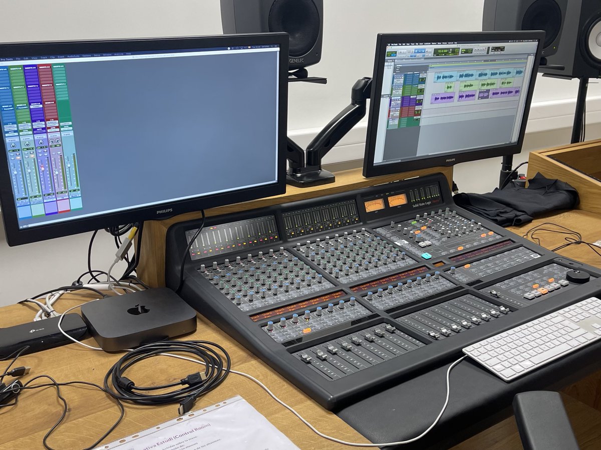 FightingTheRare's tweet photo. Recording and editing sound at @ENTI_BCN
#fightingtherare #lluitantenminoria #RareDiseases #RareDisease #fightlafora https://t.co/f8RXzFogus