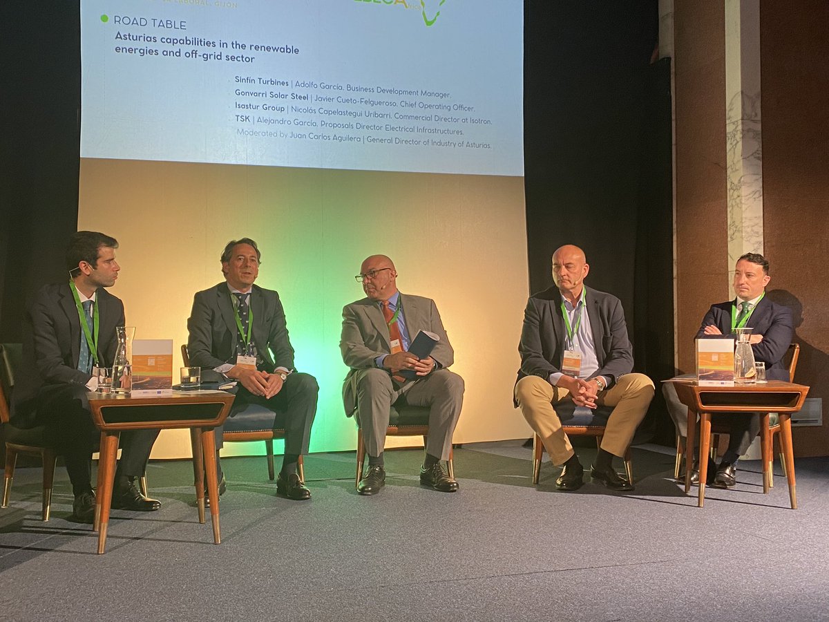 FEMETALiNDUSTRY's tweet photo. First round table in @ESECA_COSME international networking event, showing the regional capabilities in #renewables https://t.co/kQHTlAPkCg