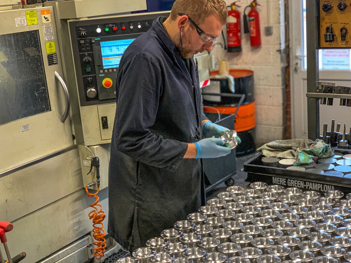 GBSCars's tweet photo. Please share this Job opportunity – CNC Machinist / Programmer...... Visit our website for more details &amp; to apply here - https://t.co/eLHNjHsrwv   
#jobopportunity #jobs #cnc #cncmachining #engineering #programmer #eastmidlands #nottinghamshire #recruitment #motorsport https://t.co/Js6ggEYlrd