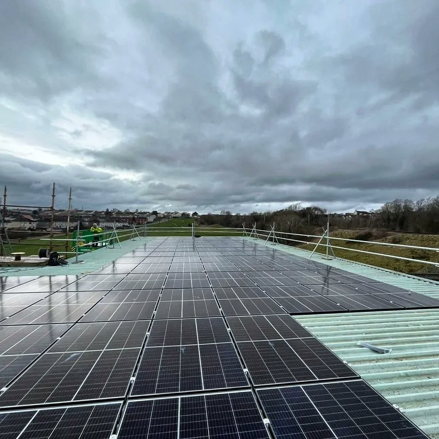 MacDuff1890's tweet photo. Big progress this week with our solar install by @perfectsenseenergy 😍
#energyefficiency #pathtonetzero #netzero #sustainablebusiness #macduff1890 https://t.co/M78lD6osbj
