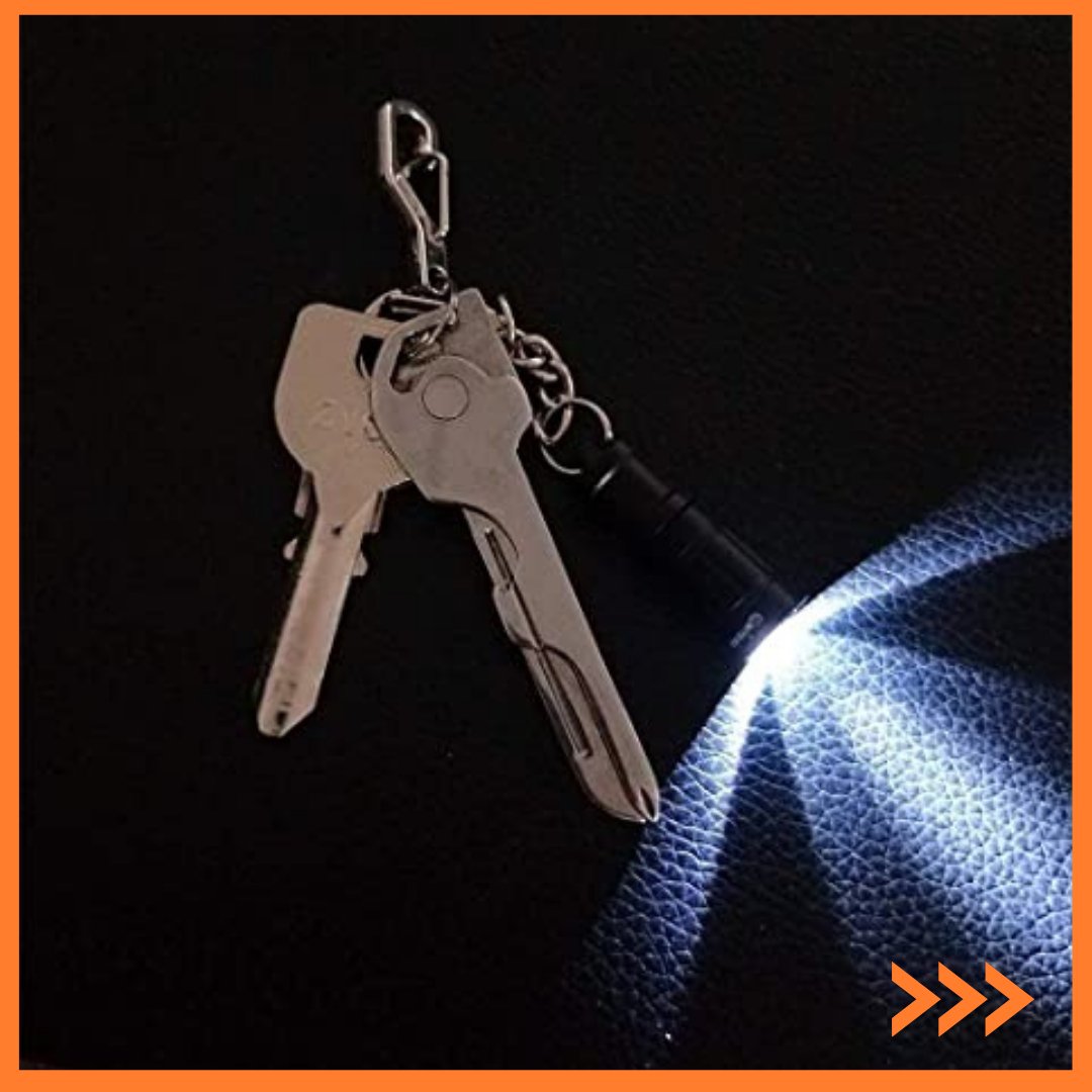 luxury_wander's tweet image. You don't have to worry about being unable to see where you are going in the dark ever again!

Add To Cart to get yours now! amzn.to/3HlpJOb

Get More Insight: luxurywander.com/travel-accesso…
#KeychainFlashlight #EmergencyPreparedness #DogWalking #Sleeping #Reading #luxurywander