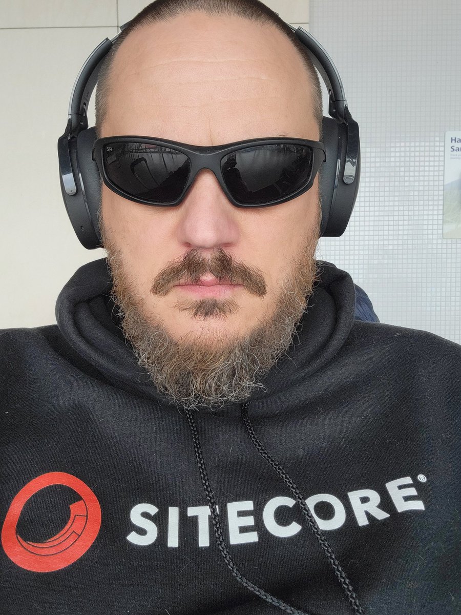 🇺🇦 Andy Cohen 🇺🇦 tweet media