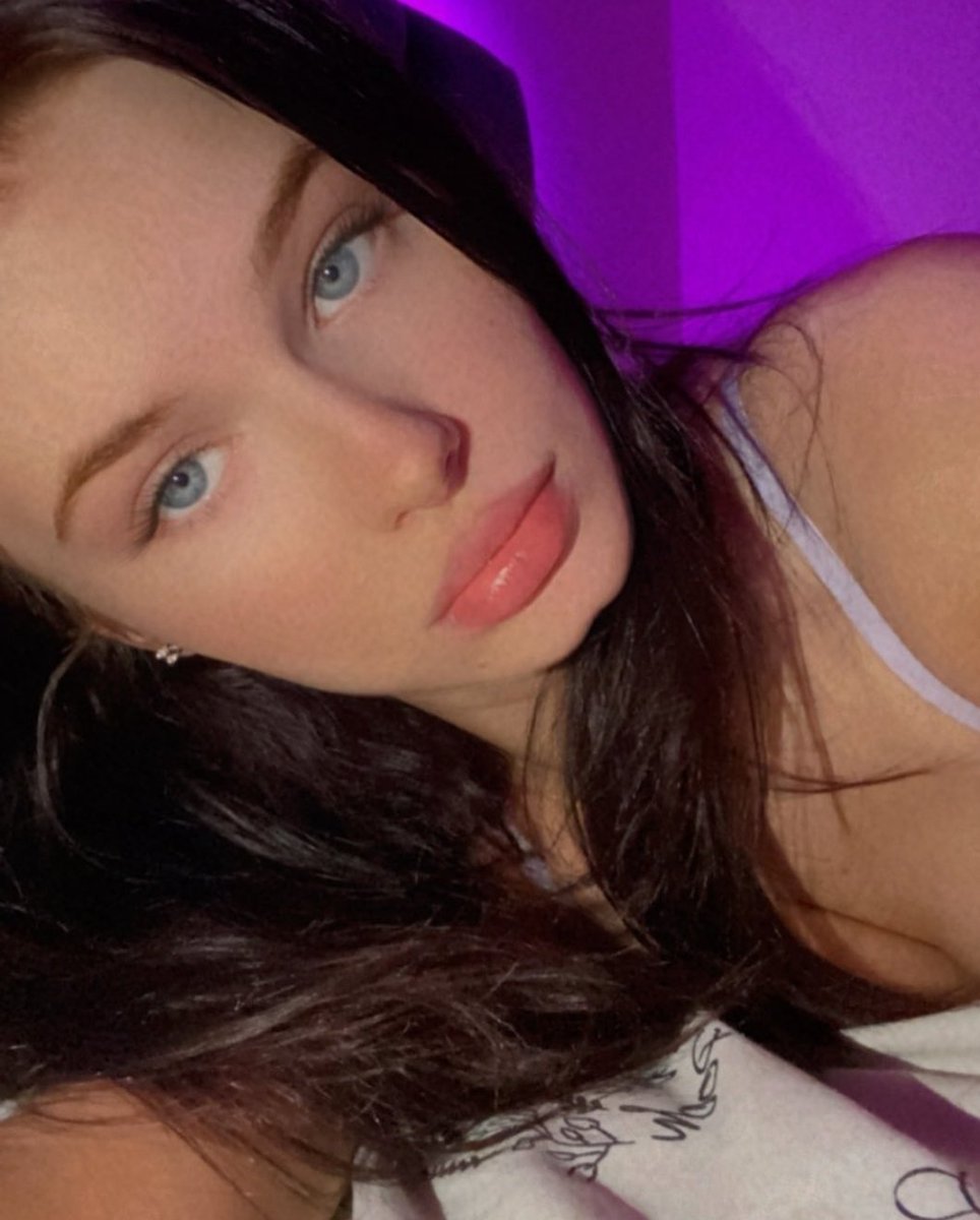 PrincessCass01's tweet photo. Send me £3 for my morning coffee https://t.co/0voQqKqeUd