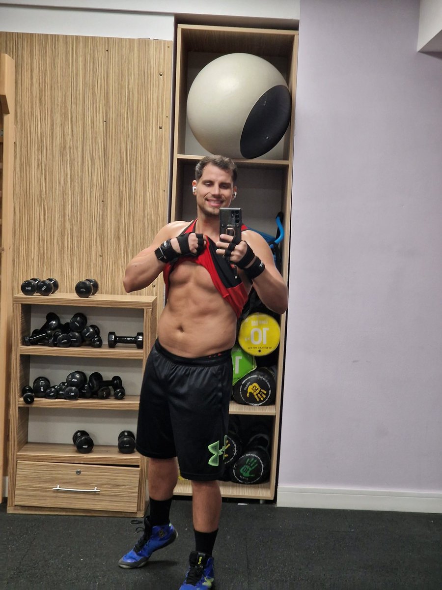 ⭐️ CUTE & HOT BOYS ⭐️ 1O8K on Twitter: "RT @RicoRicky2: More then 600 content,instagram : rico