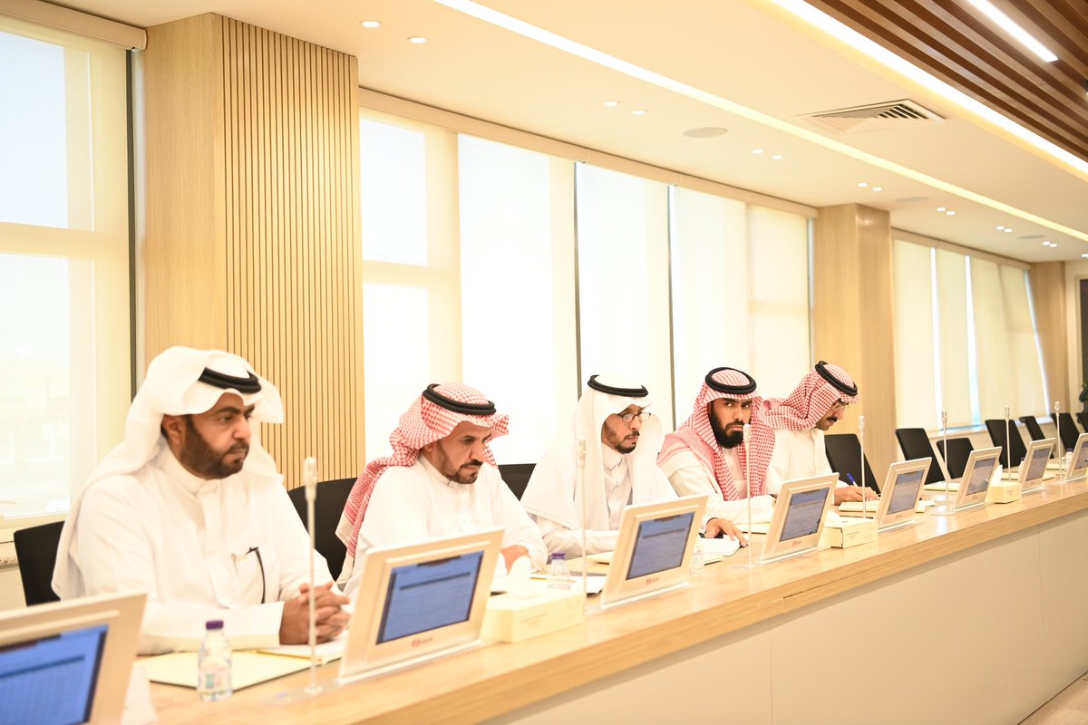 مناقشة |

برئاسة المدير العام .. لجنة متابعة اختبارات القدرات والتحصيلي في #تعليم_القصيم تناقش استراتيجية التنفيذ وخطة التهيئة لمتابعة وتعزيز نتائج الاختبارات .