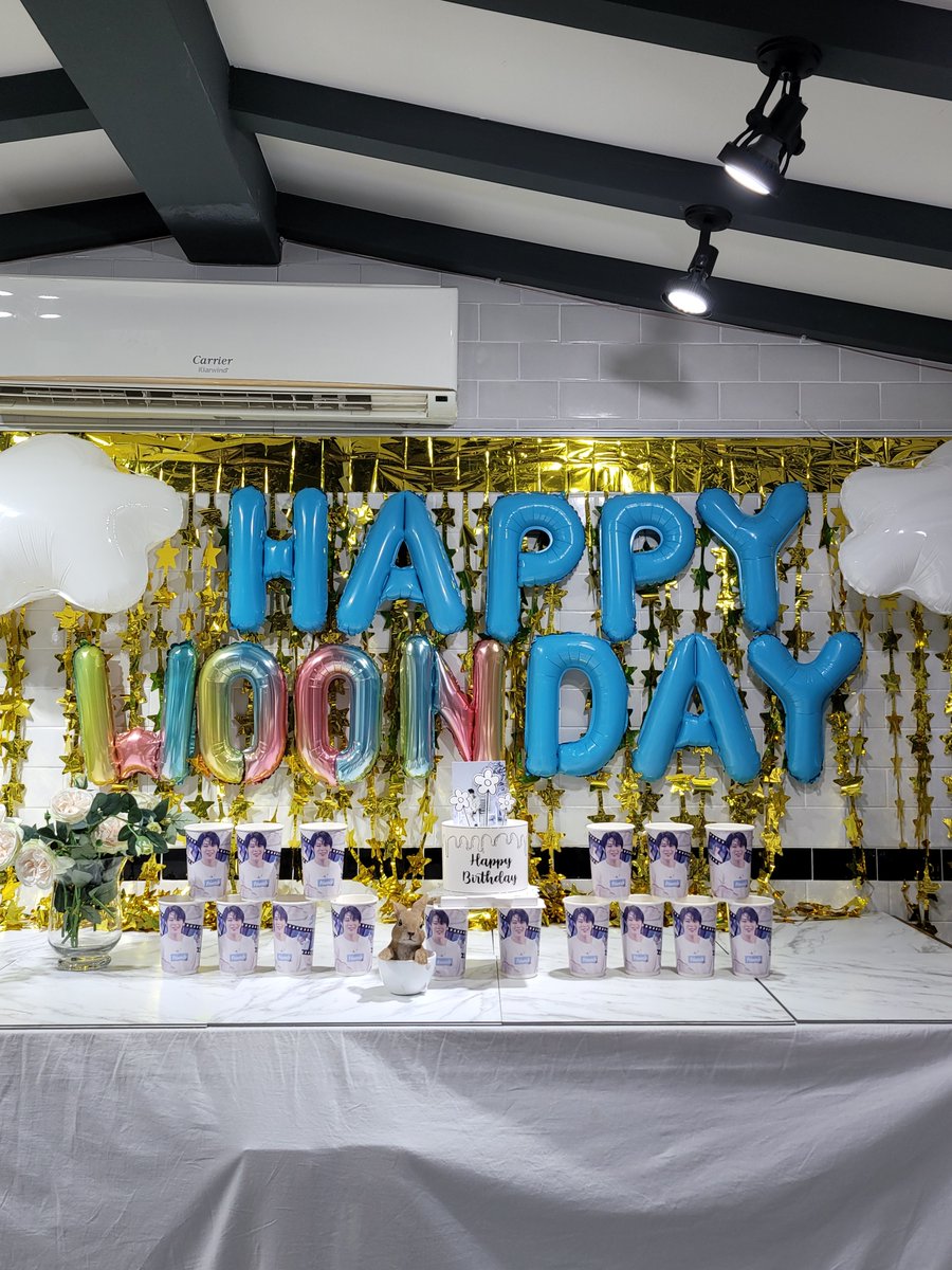 malang_cloud's tweet image. 하성운 생일 축하해💜💙💛
뭐가 꽃이야••• 예쁜 성운이 한가득❤️

@lovepill322
#HBDSUNGWOON
#하성운
#HASUNGWOON