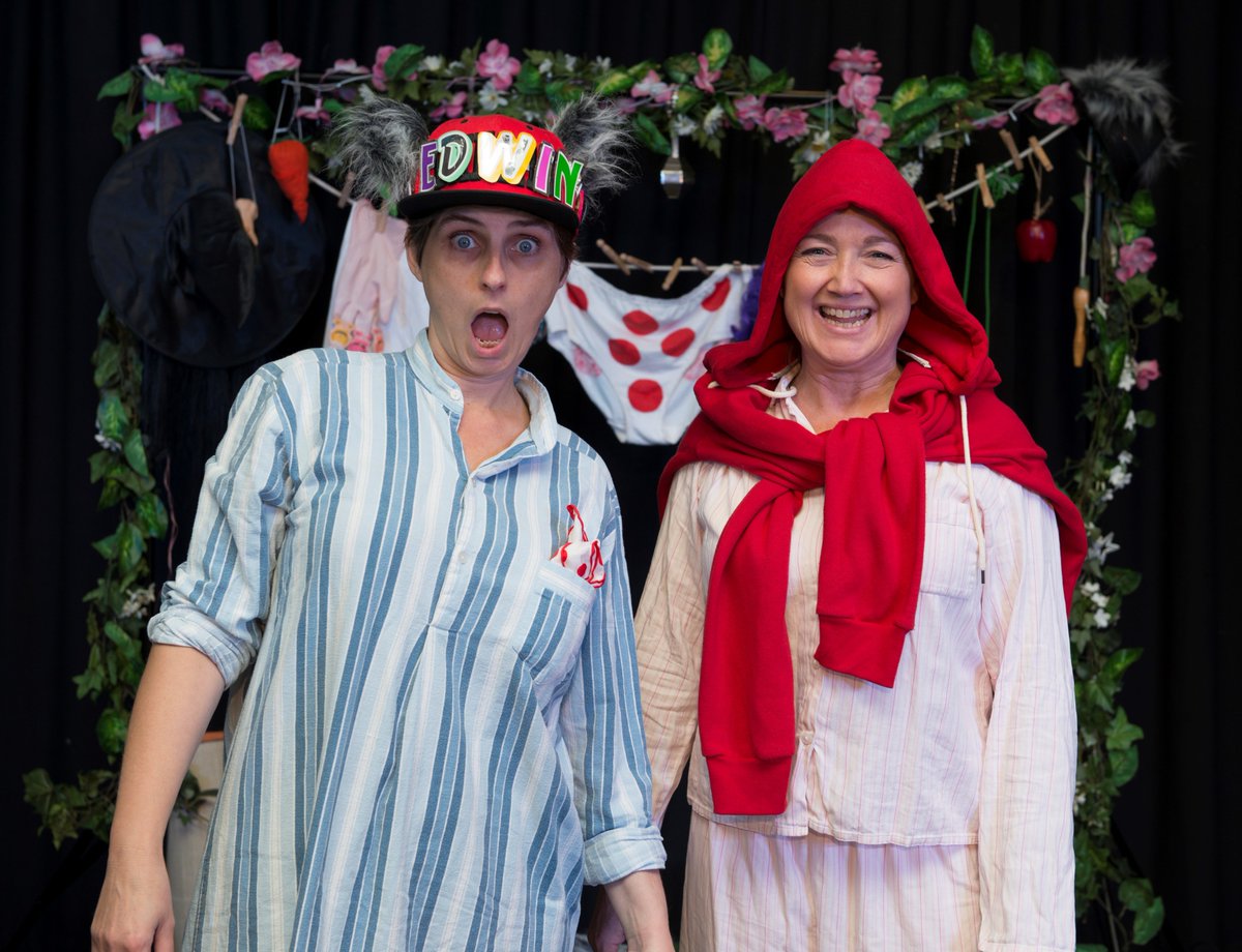 We're delighted to be performing our show SUDDENLY…! at @OldOakCentre in London on 4 April as part of the brilliant @BubbleSqueakEat and @mayorsfund programme for children’s provision during the #Easter holidays. We can’t wait to join in the fun! #KitchenSocial #childrenstheatre