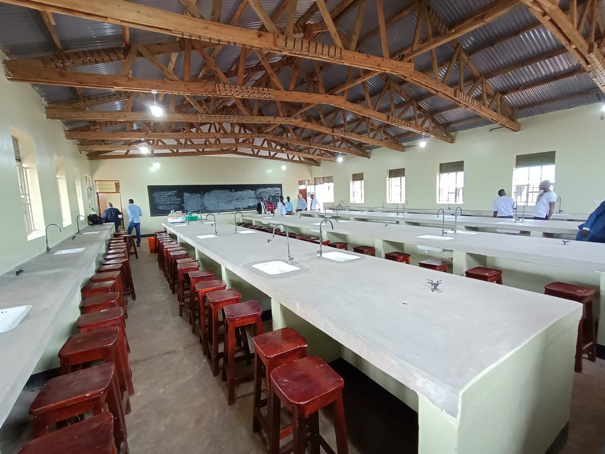 The school year in Uganda is well underway so be praying for teachers and students. Here are the labs where Science is taught. To continue to support Charlene Secondary School as building work is ongoing please contact us or follow the link in our bio. Thank you for your support!