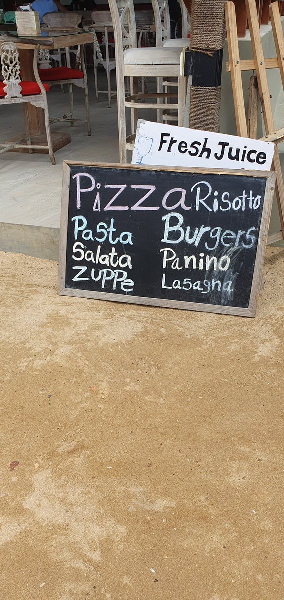 Jen_Silver's tweet photo. As it should be, spotted in Sri Lanka @JamesHarkin #panino https://t.co/qcuEAGa3ea
