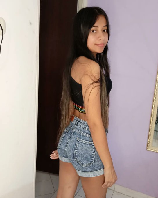 Estoy lista para jugar contigo Pok&eacute;mon 😈 https://t.co/fJ0b2Gb7sp<a href="/tag/sexy"class="tags"><span>#sexy</span></a><a href="/tag/woman"class="tags"><span>#woman</span></a><a href="/tag/onlyfans"class="tags"><span>#onlyfans</span></a>