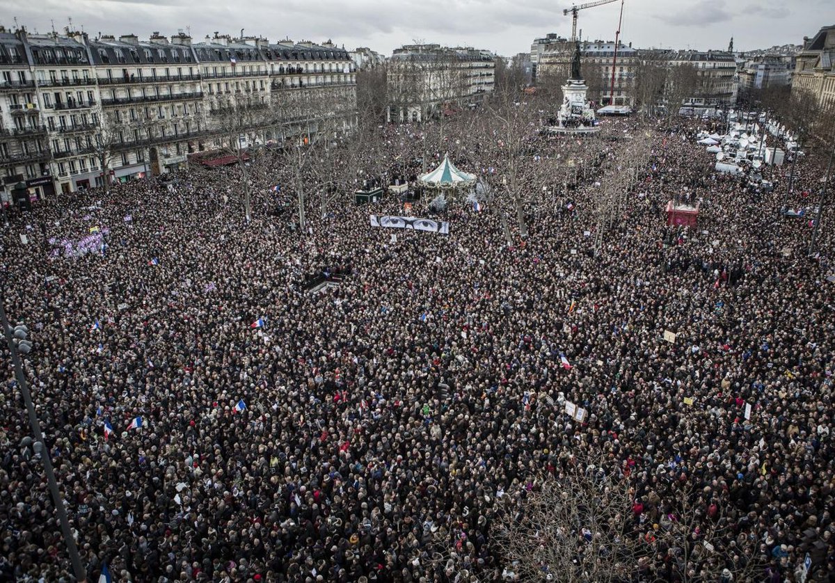 S_Kbreizh's tweet photo. C'est décidé, ça ne m'était pas arrivé depuis 20 ans, mais après cet énième sortie offensante de #Macron, demain je serais moi aussi dans la rue. 
Montrons leur, que c'est bien le peuple et la foule qui sont légitimes !
#Macron13h #ReformeDesRetraites #manifestation #greve23mars https://t.co/JV2L6gTf4Z