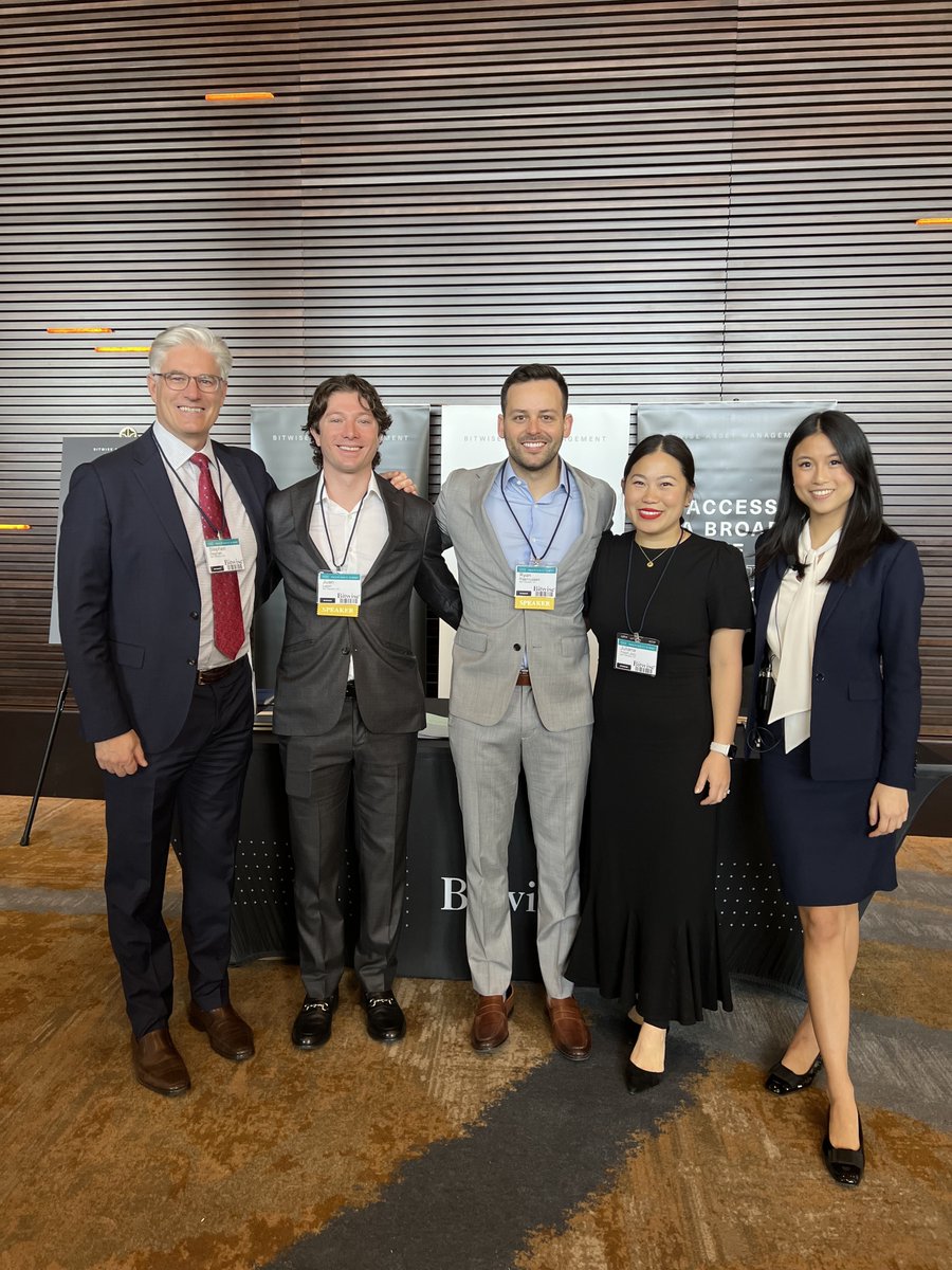 Bitwise's tweet photo. The Bitwise team was in Dallas, TX last week at the @barronsadvisor Independent Summit, speaking to the top independent financial advisors in the country on how they can leverage crypto to create value for their clients. #BAIndependent https://t.co/U3bPNdbtF1