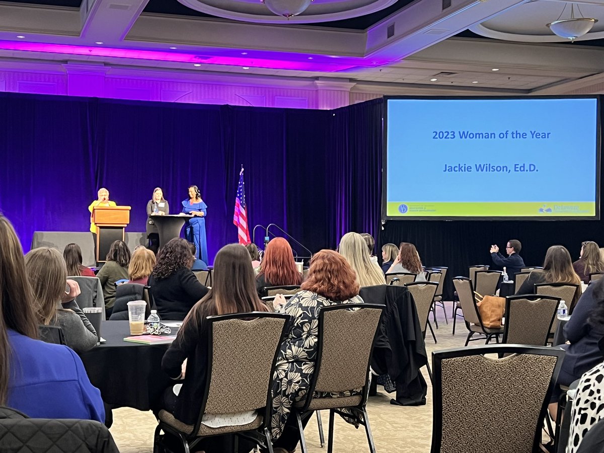MGalloway302's tweet photo. Dr. Jackie Wilson, crowned the 2023 Woman of the Year at the 5th Annual Women Leading Delaware Conference. @jowilson4139  #WomenLeadDE https://t.co/pMfJkoch5t