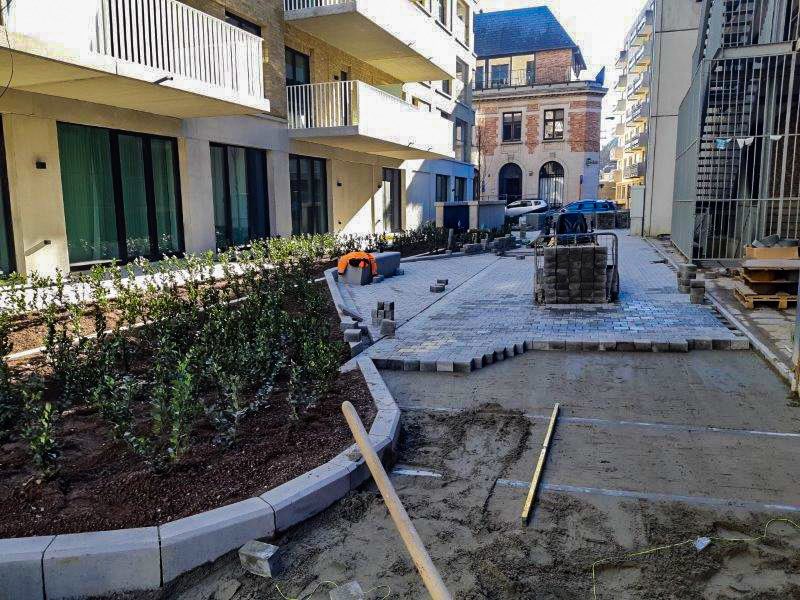 SB_Demey's tweet photo. #infranieuws: verbreding Wortelstraat @Stad_Roeselare in volle uitvoering. Lees méér hier: https://t.co/FMeak83ryv

#infrastructuur #ontwerp #realisaties #roeselare #vanrsl https://t.co/JBOzPQKWFF