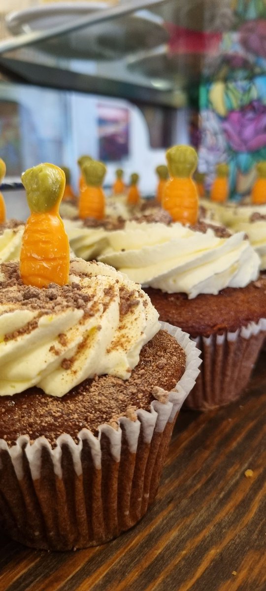 Spring is here...Carrot cake muffin!!! Orange cream chocolate soil 
<a href="/PjWilson03/">PJ</a> <a href="/SodexoYarm/">Sodexo@Yarmschool</a> <a href="/IndiesSodexo/">IndependentsBySodexo</a> <a href="/MichelleHought3/">Michelle Houghton</a> <a href="/SodexoSchools/">SodexoSchools</a> <a href="/patsmith1957/">Patricia Smith</a>