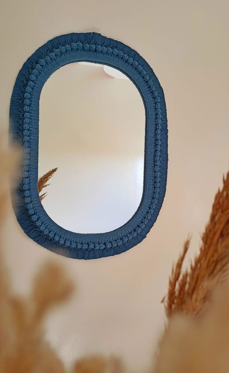 AhdMakrame's tweet photo. 💙 BEAUTIFUL BLUE 💙

Laissez vous séduire par la douceur et la légèreté de cette fabuleuse création délicatement tressée à la main. Le miroir macramé est devenu un incontournable de la décoration murale bohème. https://t.co/BQC6j5fXvf