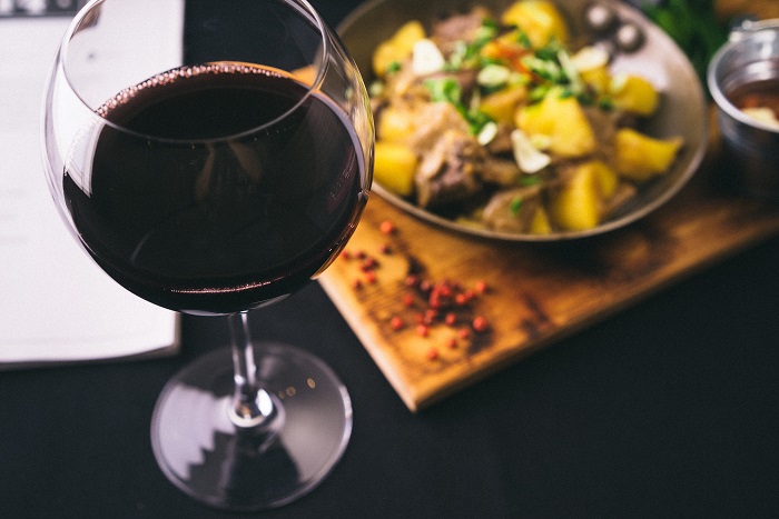 Gratin dauphinois, parmentier de canard… les accords avec la pomme de terre dlvr.it/SlHkyv