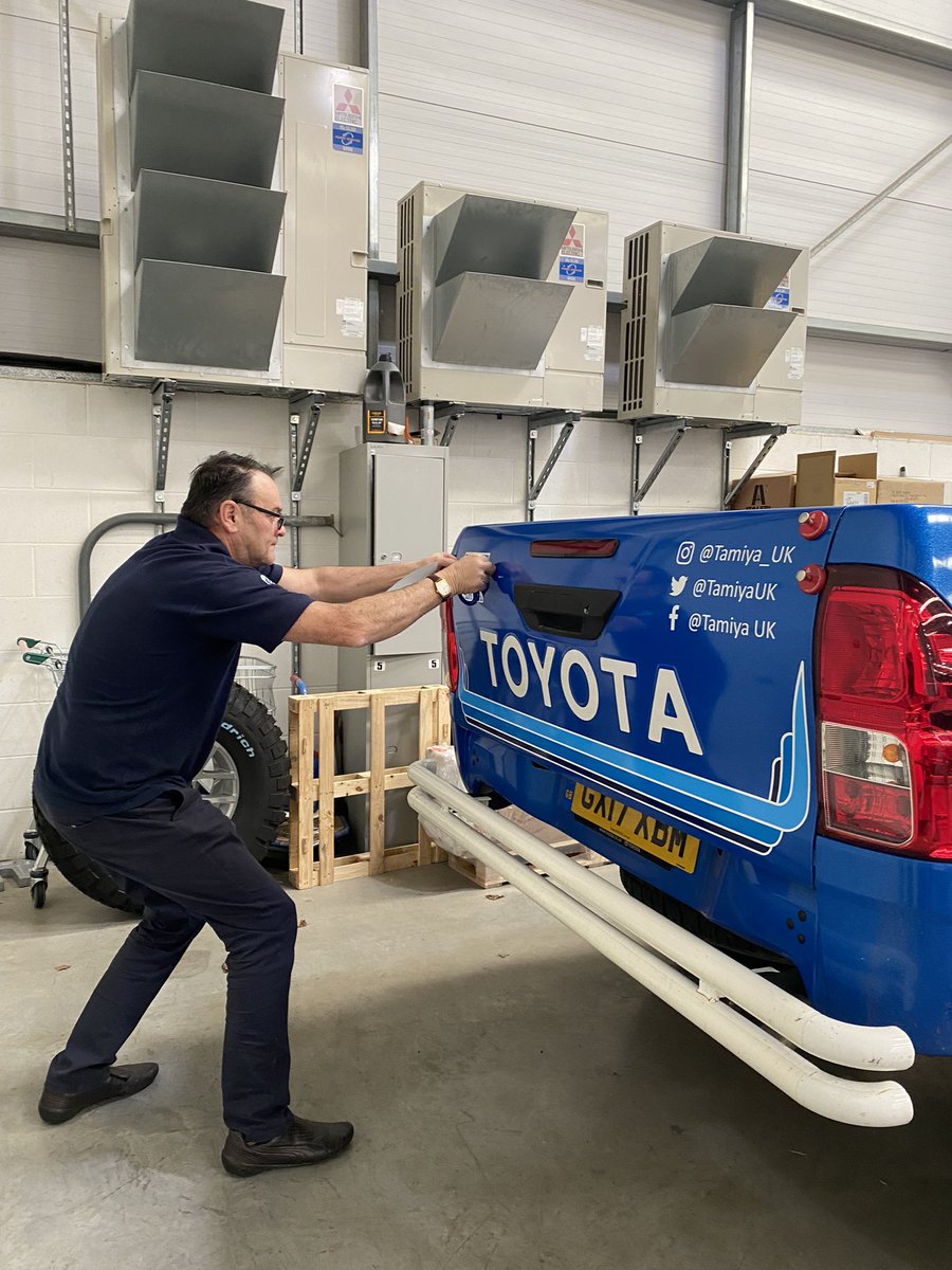 TamiyaUK's tweet photo. Huge thanks to Mark @FunkeeFish for giving the @ToyotaUK @arctictrucks a little @AveryDennison Tamiya makeover
#tamiya #funkeefish #averydennison #toyotauk #bruiser #ontour https://t.co/bp1jd2MNpN