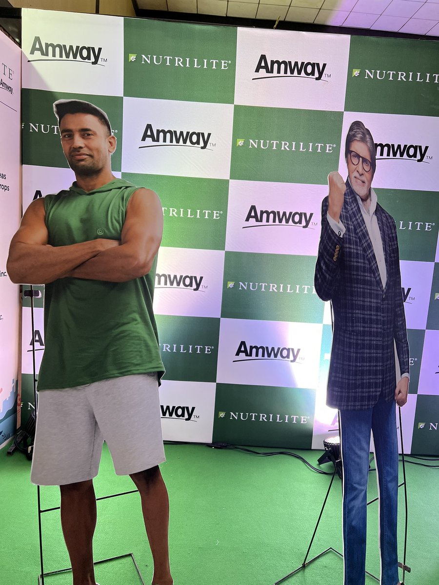 Sangram_Sanjeet's tweet photo. It was pleasure to flag off Millet walkathon 2023 at Press club Bangalore. Fssai &amp; Amway Nutrilite organised very well. Nice to meet all Bengaluru energetic people. Love all🙏❤️
#Sangramsingh
#milletwalkathon 
#milletyear2023 https://t.co/RS12cnPfhc