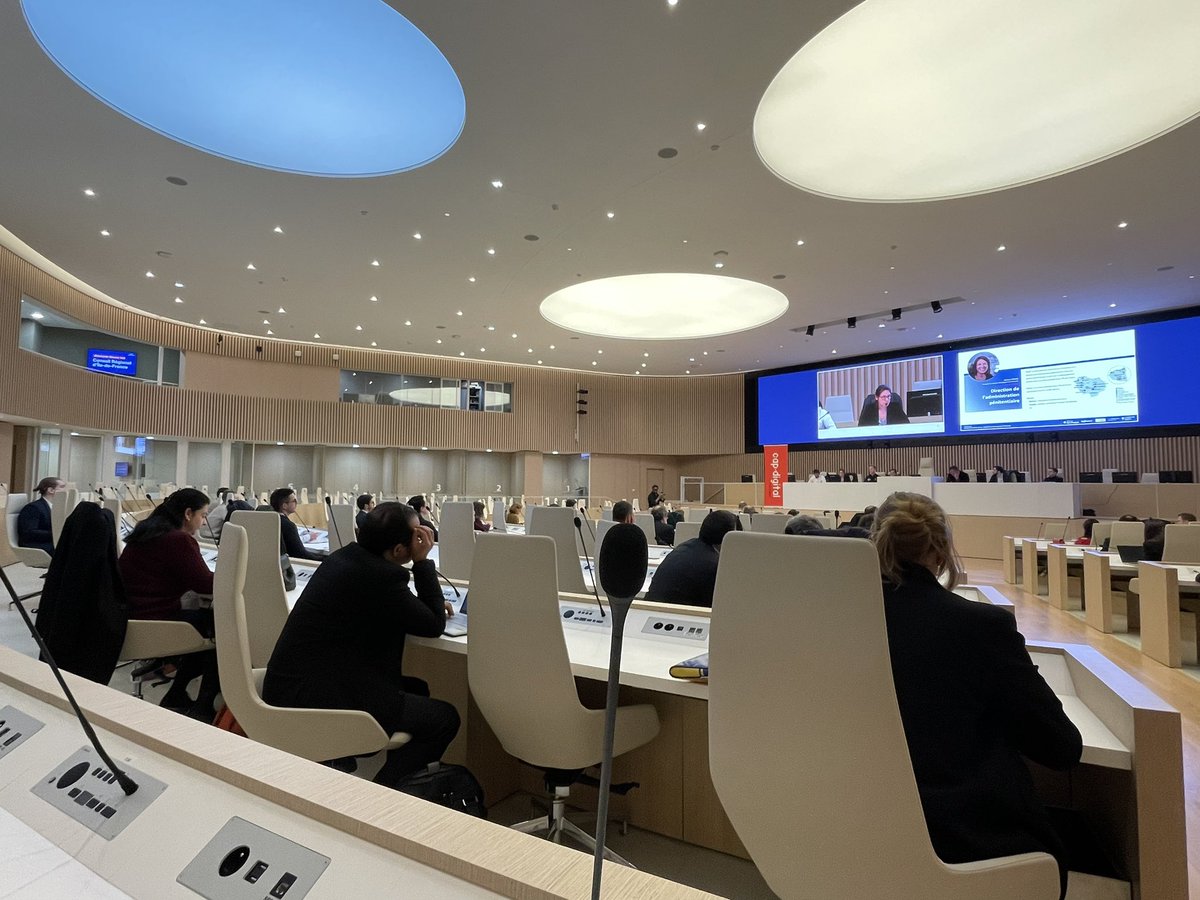 EcoIdf's tweet photo. 🎥 @EcoIdf du réseau @PexeFrance  en direct du #BusinessMeeting de la Transition Verte de la @iledefrance !

Nos adhérents sont venus à la rencontre des acheteurs de la région 👉 @CKFDenv, @weco_toilet… https://t.co/OgH2hf7E0T