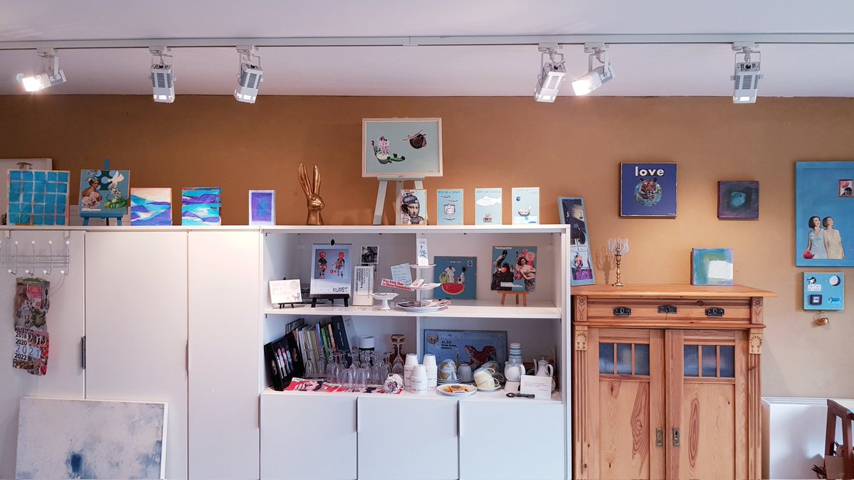 TeenaLeitow's tweet photo. AHOI

Ein paar Impressionen vom Ausstellungsaufbau im atelier acht.

#AufInsBlaue 
#Ausstellung 
#KatharinaHolsteinSturm 
#TeenaLeitow 
#OpenAtelier am 25.3. ab 15 Uhr https://t.co/Abx6MGPIxr