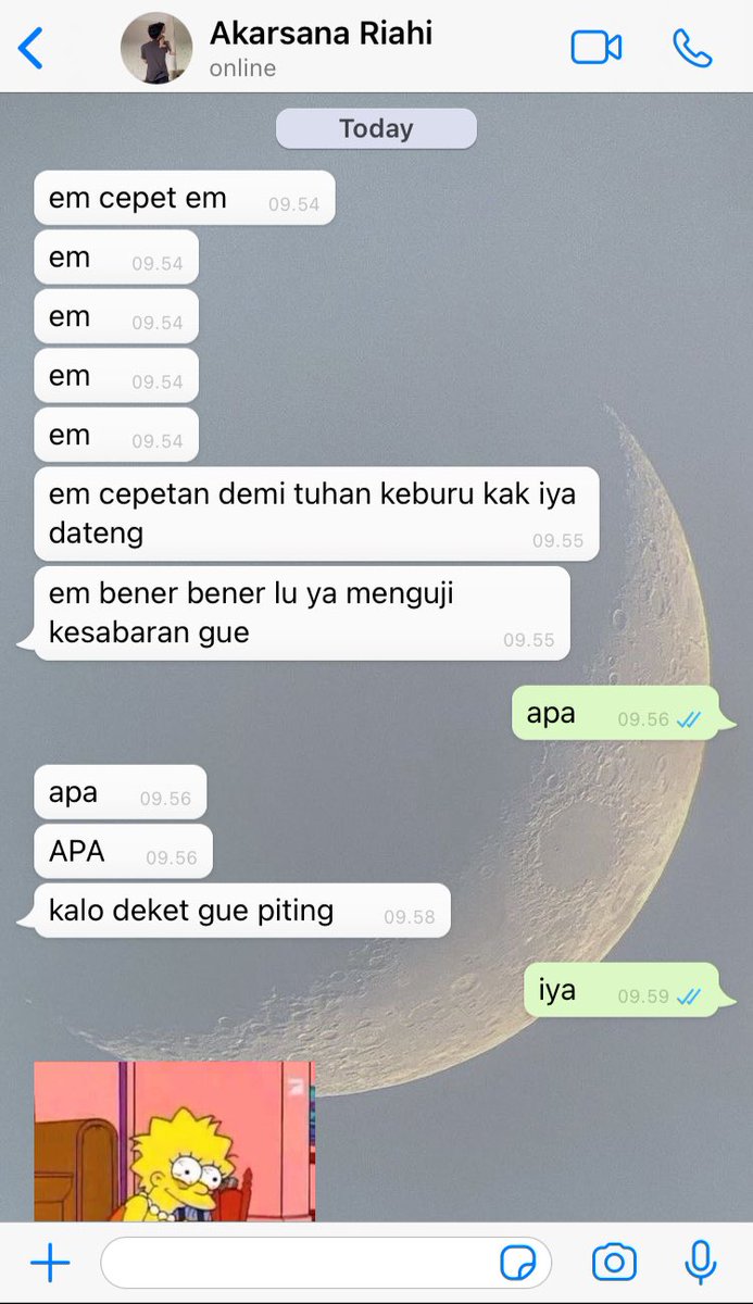 paperlinesz's tweet photo. Cuma Embun yang bisa #KeepKalem dikejar Akarsana https://t.co/ySj3wyuWcz