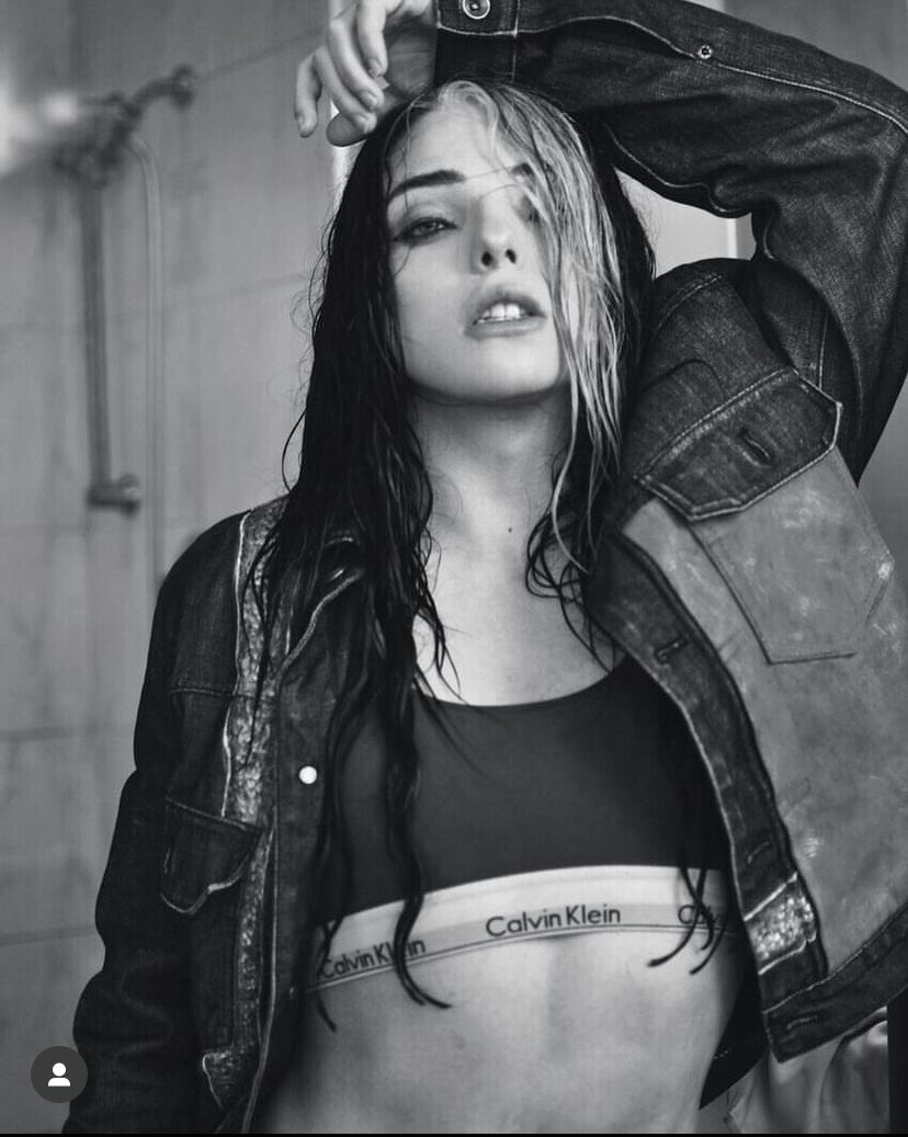 stefsanjati's tweet photo. I used to see the aesthetics of pain as real vulnerability.

Years later I see the vulnerability was in being willing to heal and share happiness with others. To connect with genuine emotion, not to hide behind wounds and defenses.

Every day I wish healing for others. 💕 https://t.co/RF3jbNA9hb