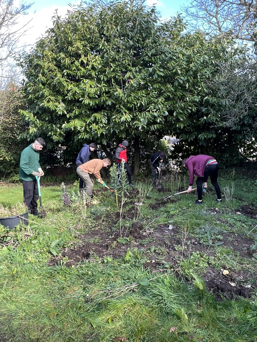 Great to visit @KPMG renovating the secret garden @NI_Camphill Holywood for residents today on a team volunteering day. Furniture building, tree planting and getting the BBQ area ready for spring/summer fun. Thank you!  #employersupportedvolunteering #stepintospring @bitcni