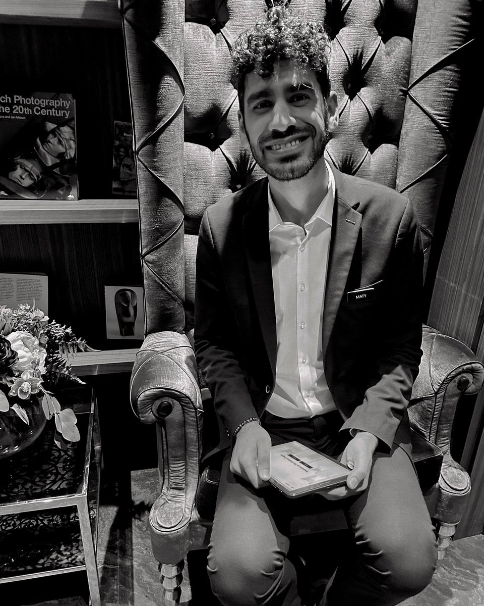 EmblemHotel's tweet photo. PEOPLE OF THE EMBLEM PRAGUE

Without our staff we would be nothing and the atmosphere and service that they provide every day is what makes us successful. ❤️

“I’m doing the most exciting job here at The Emblem Prague. Why exciting? Because every single guest is like a story that https://t.co/V4BNH93bkR
