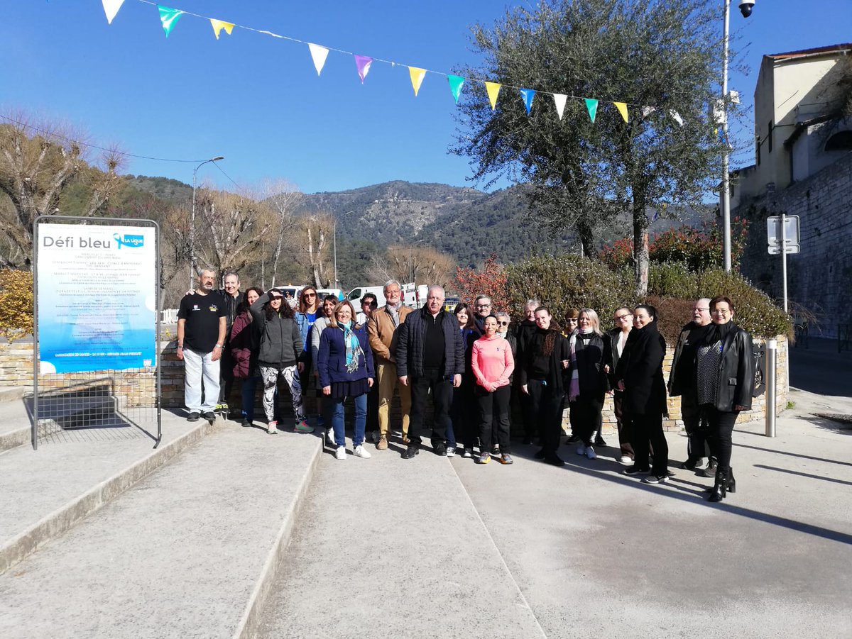 LCancer06's tweet photo. Le Défi Bleu continue à #Drap  🎉

Animations sportives, zumba, tombola... et sensibilisation au #dépistage du #cancercolorretal, c'était ce weekend pour #MarsBleu ! 

🙏 Merci à @nardelli_robert, Maire de #Drap, son équipe, ainsi qu'à l'ensemble des participants ! https://t.co/SyAlyw53O9