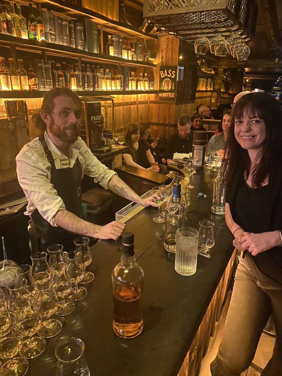 TipperaryBoutiqueDistillery tweet media