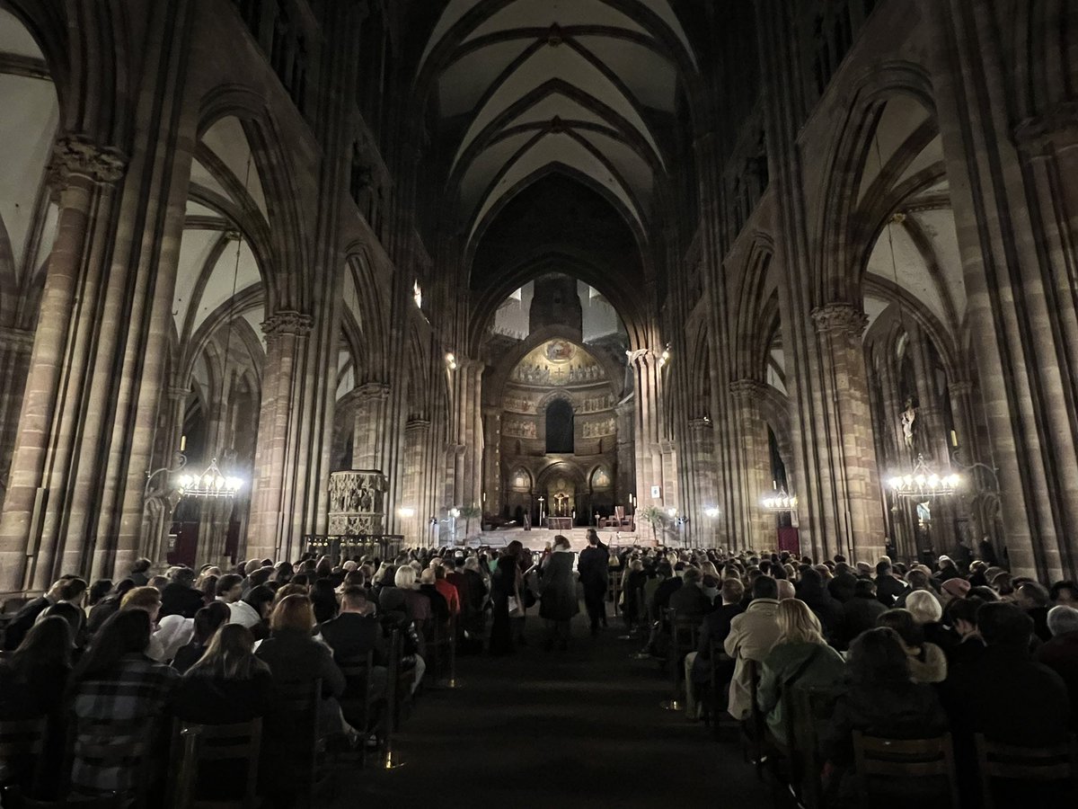 IcelandCoE's tweet photo. Big thanks to everyone who joined us last night in the Strasbourg cathedral for Johannespassion à trois with Icelandic tenor Benedikt Kristjánsson , Philipp Lamprecht &amp; Elina Albach 🎼 https://t.co/EPBE4qsJaM
