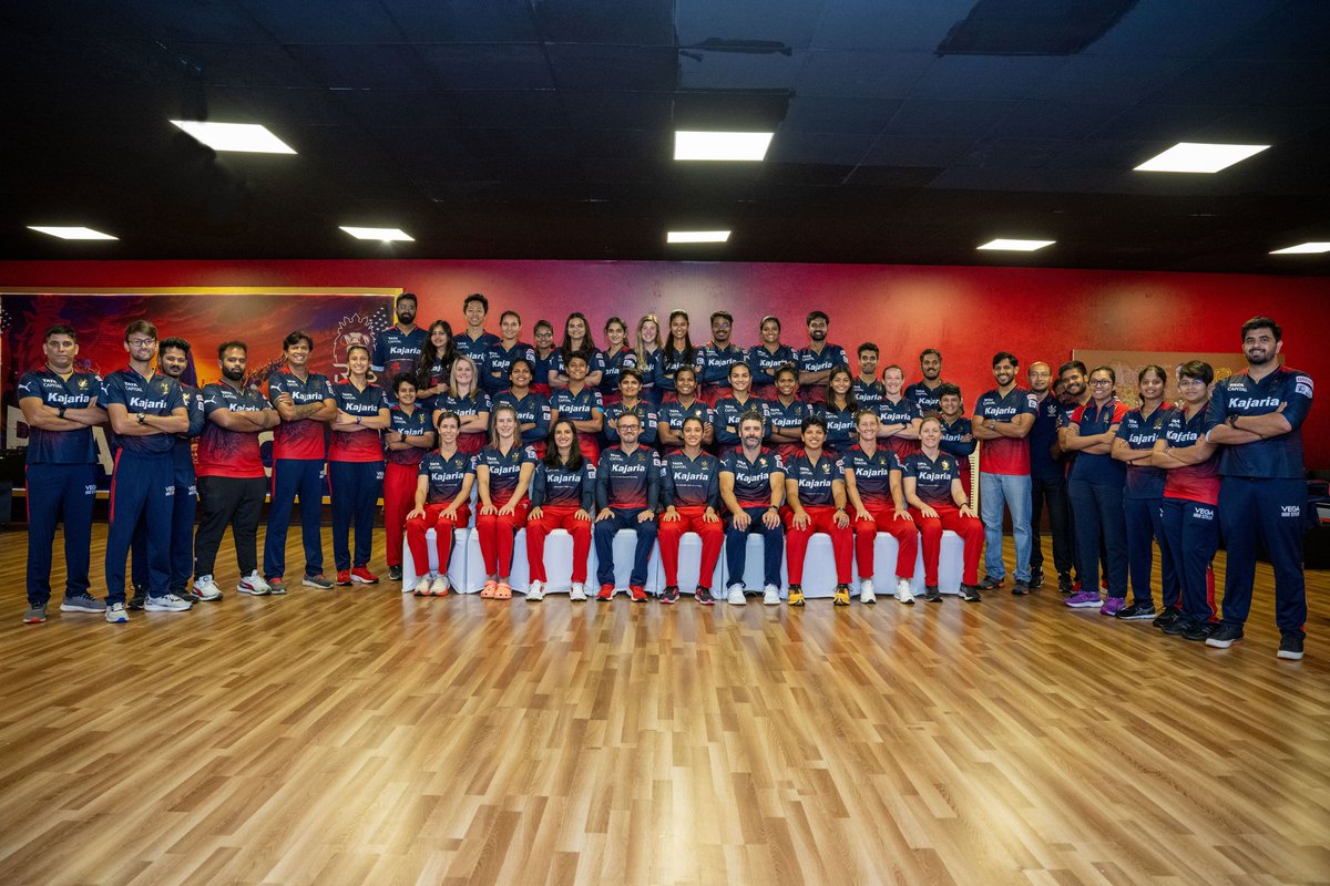 mandhana_smriti's tweet photo. The season didn't go as we had hoped but it will always be a special one for me because it was the first ever of WPL and also because I met such wonderful people and worked with such a great team. https://t.co/8OekrySHBQ